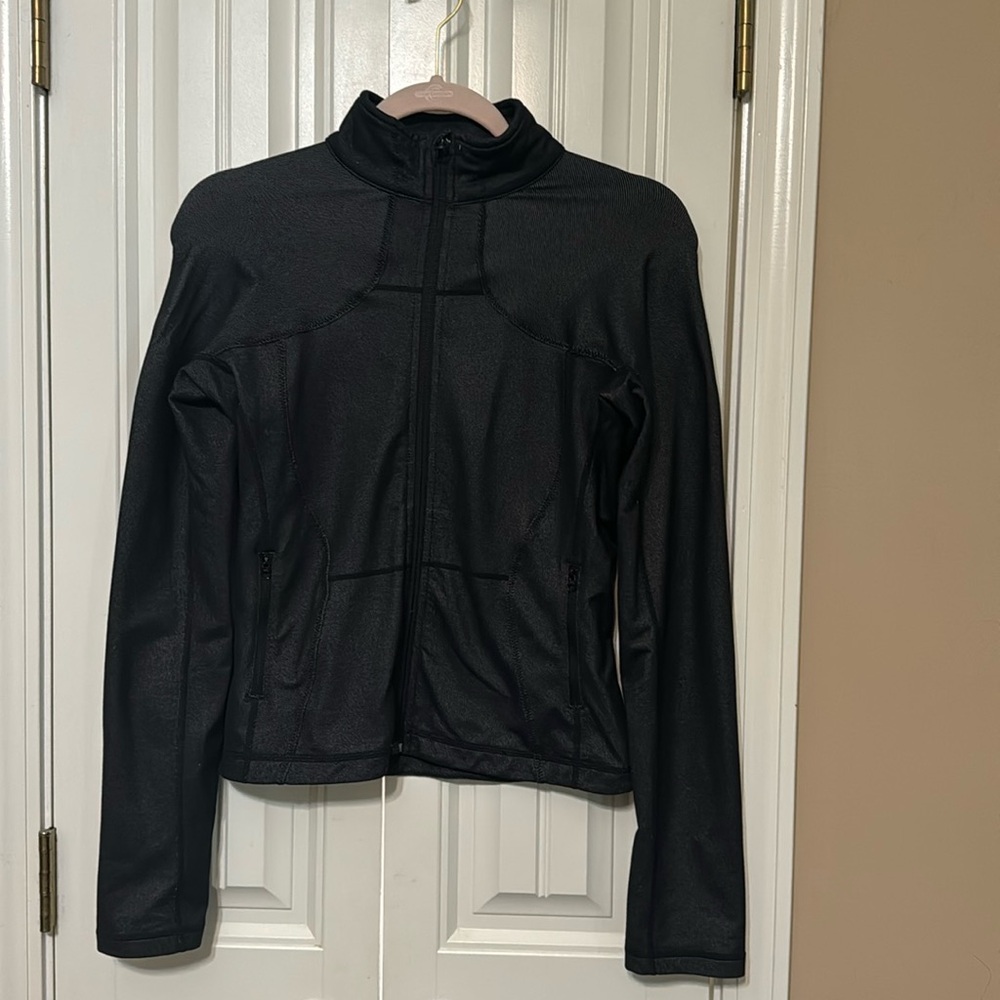 Black lululemon jacket